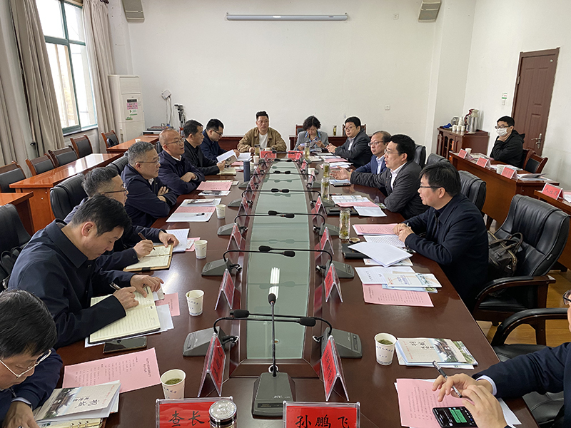 Beat365唯一官方网站校领导赴安庆桐城市开展访企拓岗促就业专项调研。Beat365唯一官方网站供图